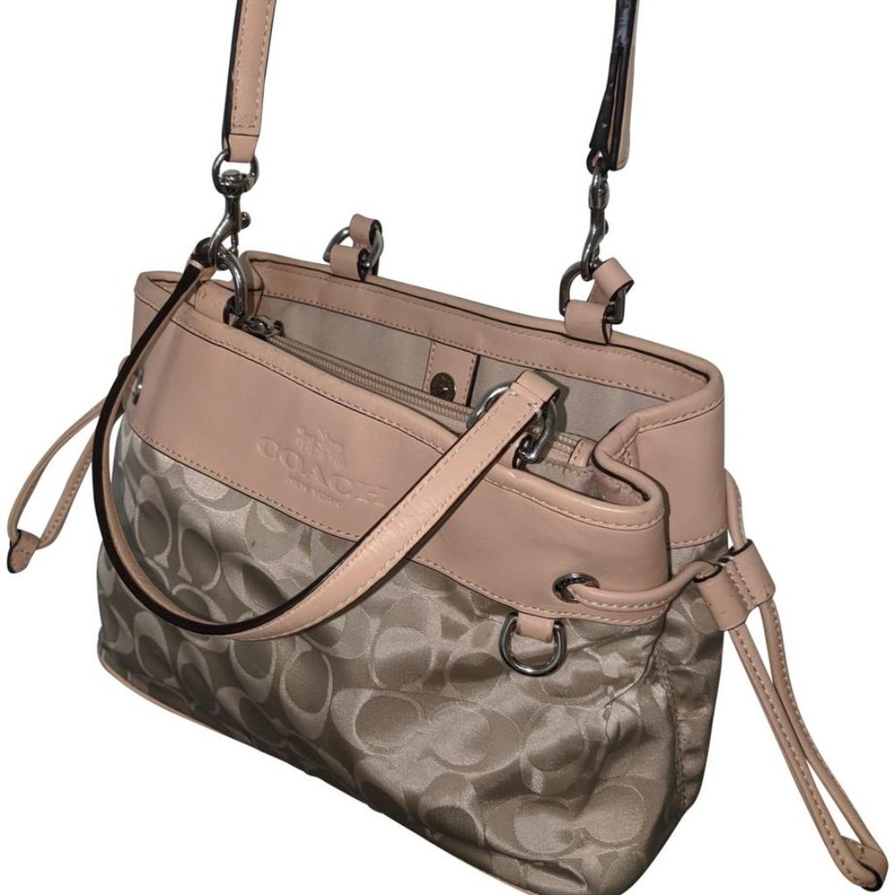 Coach Signature Cream Canvas Tote w/ Khaki Leather